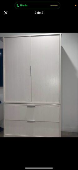 Armario en excelente condiciones, cupboard in excellent condition