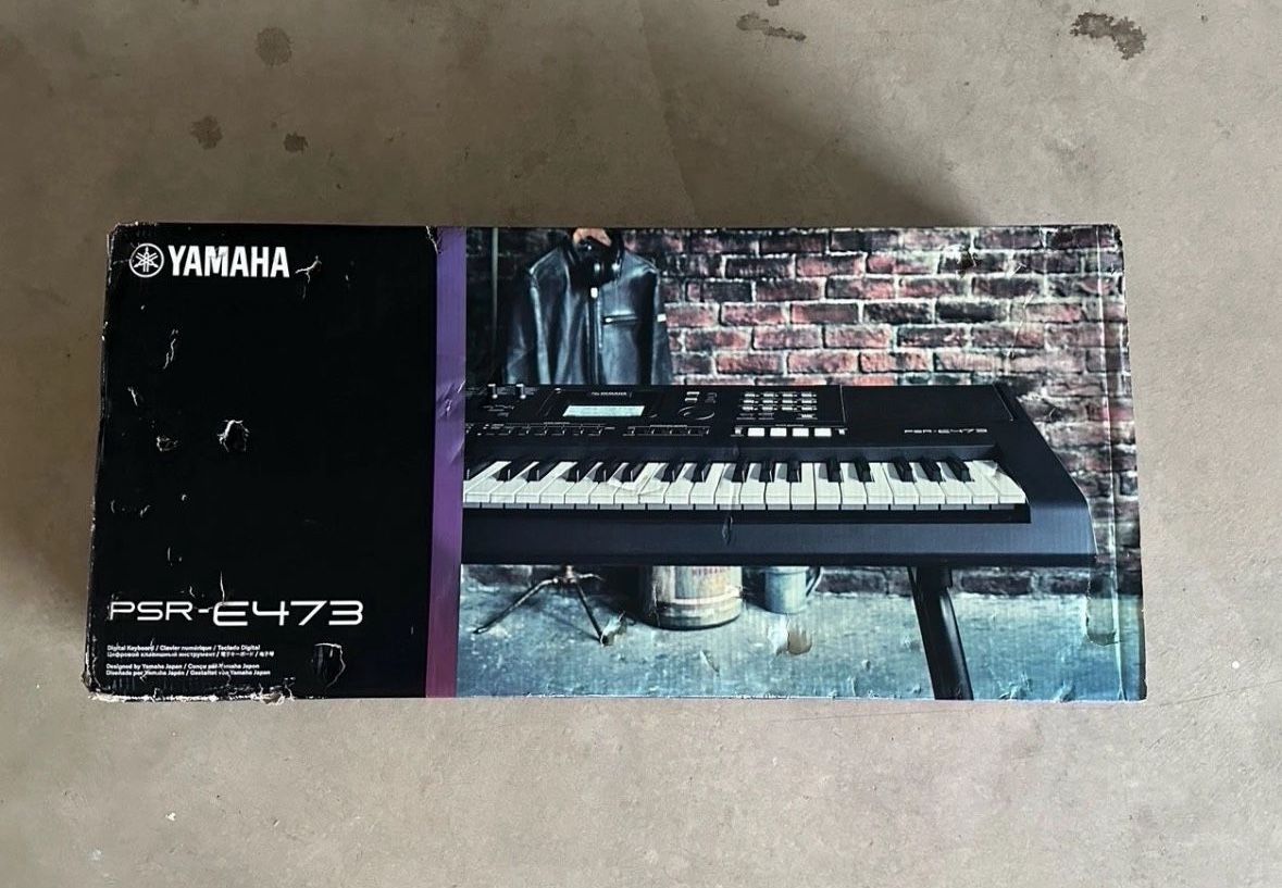 Yamaha PSR-E473 61-Key High-Level Portable Keyboard