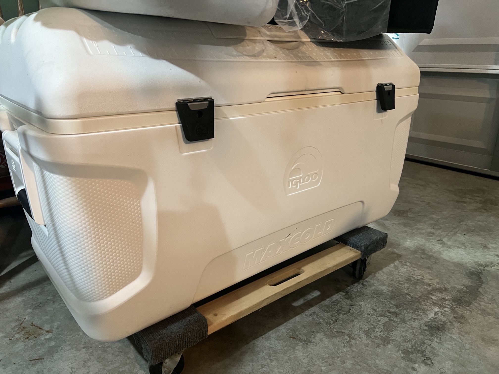 Igloo Chest Cooler