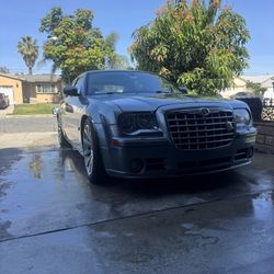 06 Chrysler 300c Srt8