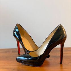 Christian Louboutin Pigalle Plato 120 Patent Calf Heels, Black, Size 35 (5)