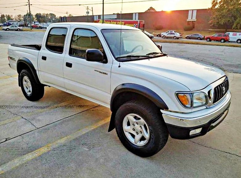 ֆ14OO 4WD Toyota Tacoma Clean