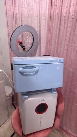 Towel warmer