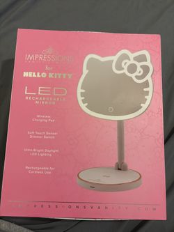 Hello Kitty LED Rechargeable Mirror