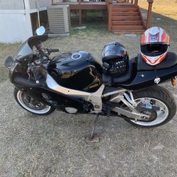 2002 Suzuki Gxr1000