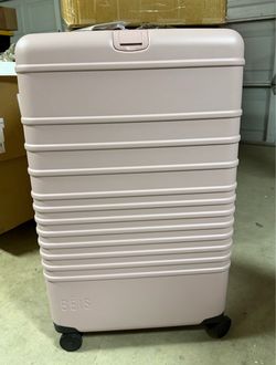 BÉIS Large Hard-Shell Spinner Luggage – Pink