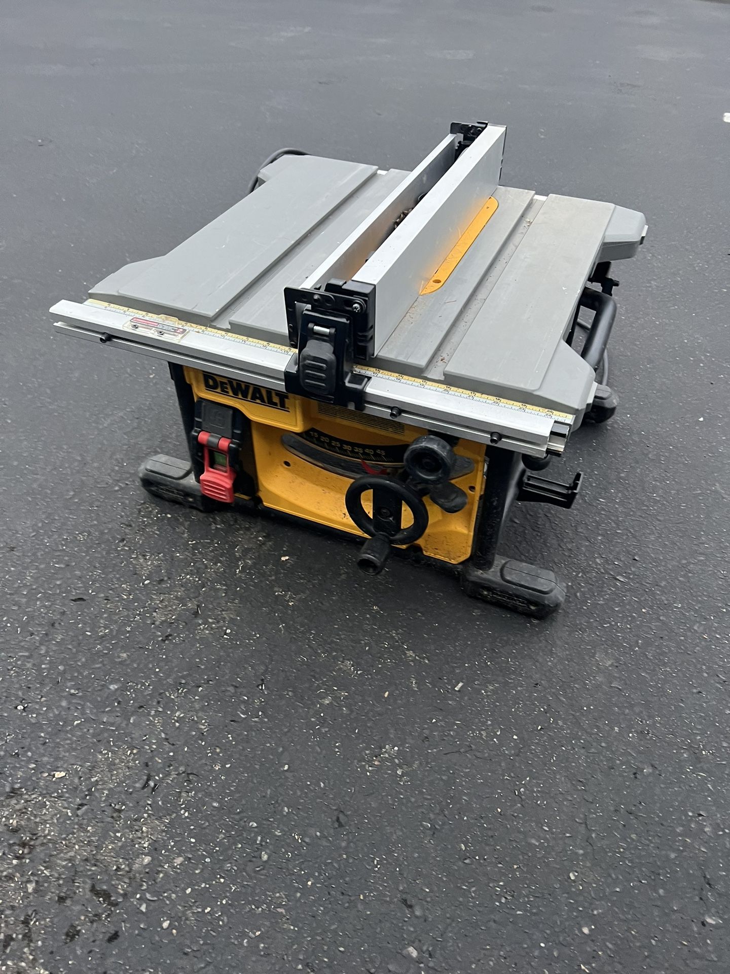 Dewalt Table Saw Dwe7485