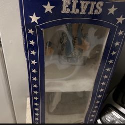 Elvis 
