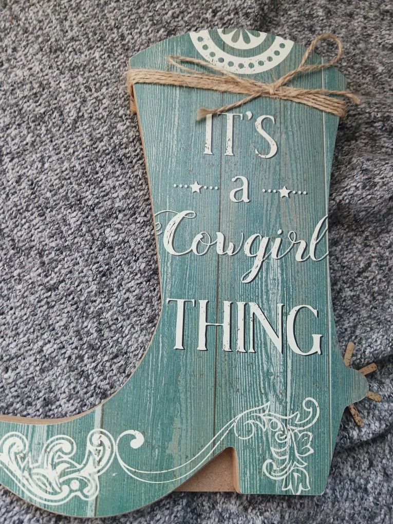 COWGIRL UP 👢 Wooden Sign