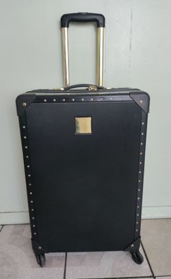 Suitcase medium size good condition