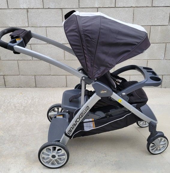 DOUBLE STROLLER