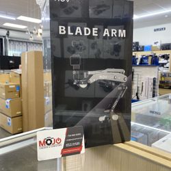 Mov Max Bladearm