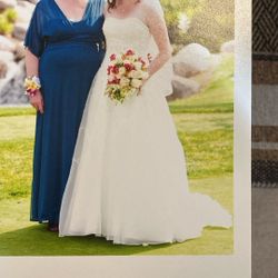 Oleg Cassini Wedding Dress & Veil