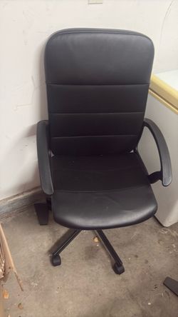 Desk chair