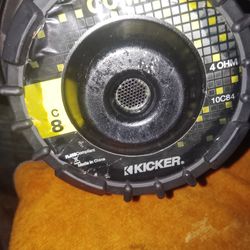 Kiker sound woofer size 8 and amp