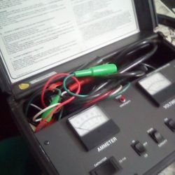 Hermetic Capacitor Analyzer