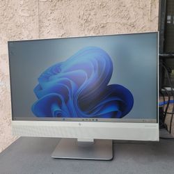 Computer Hp All in one Computer: Windows 11 V-24H2.