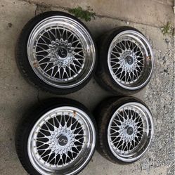 JNC 004 18x9.5 4x100 / 4x114