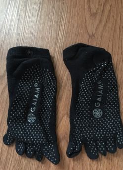 Gaiam yoga socks