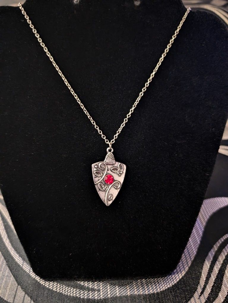 Vampire Diaries Bonnie Bennett Talisman Necklace 