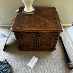Wood Side Table 