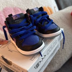 Jordan 1 Mid Size 3c