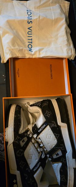 Louis Vuitton LV Trainer Sneakers