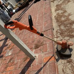 Black N Decker Weed Wacker