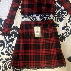 “Skirt & shirt set”