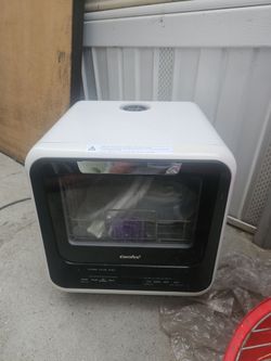 Dish washer