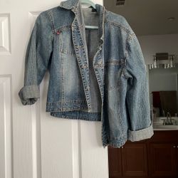 Jean Jacket - Barely Worn