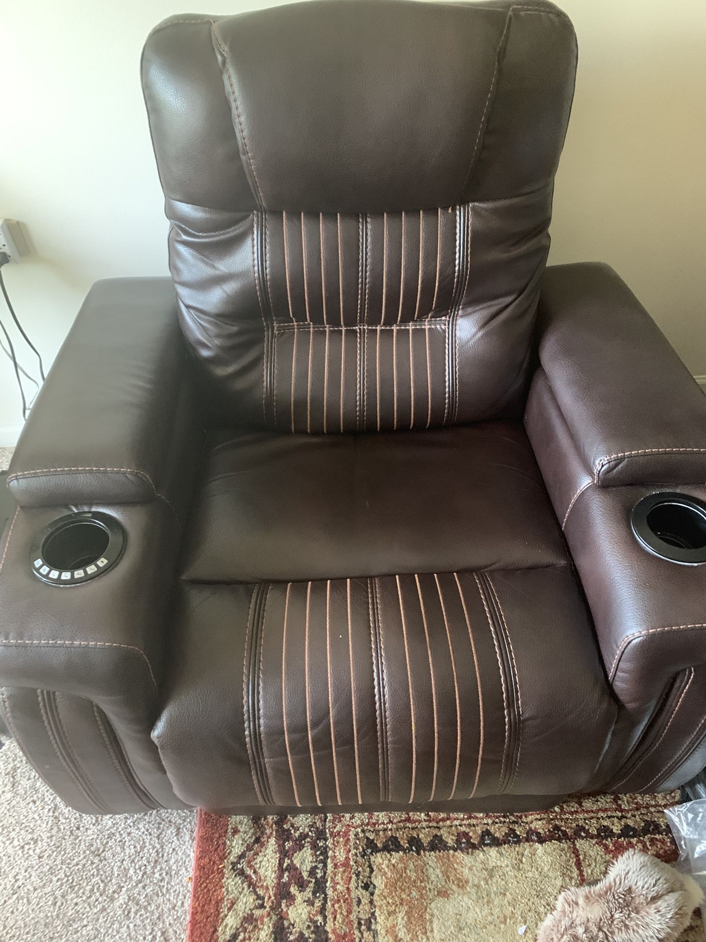 TV Recliner Like New