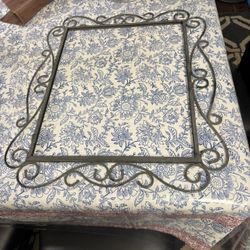 16”x20” Beautiful antique metal frame
