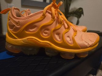 Nike Air vapormax plus-Women bright orange 🍊