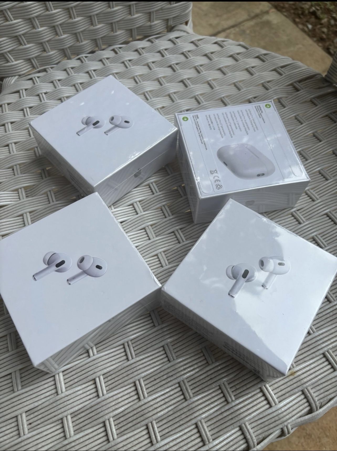Apple AirPods Pro 2
