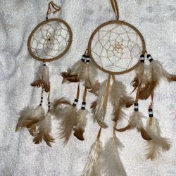 Set of 2 Dreamcatcher’s price takes both $10 Or Free with purchase 