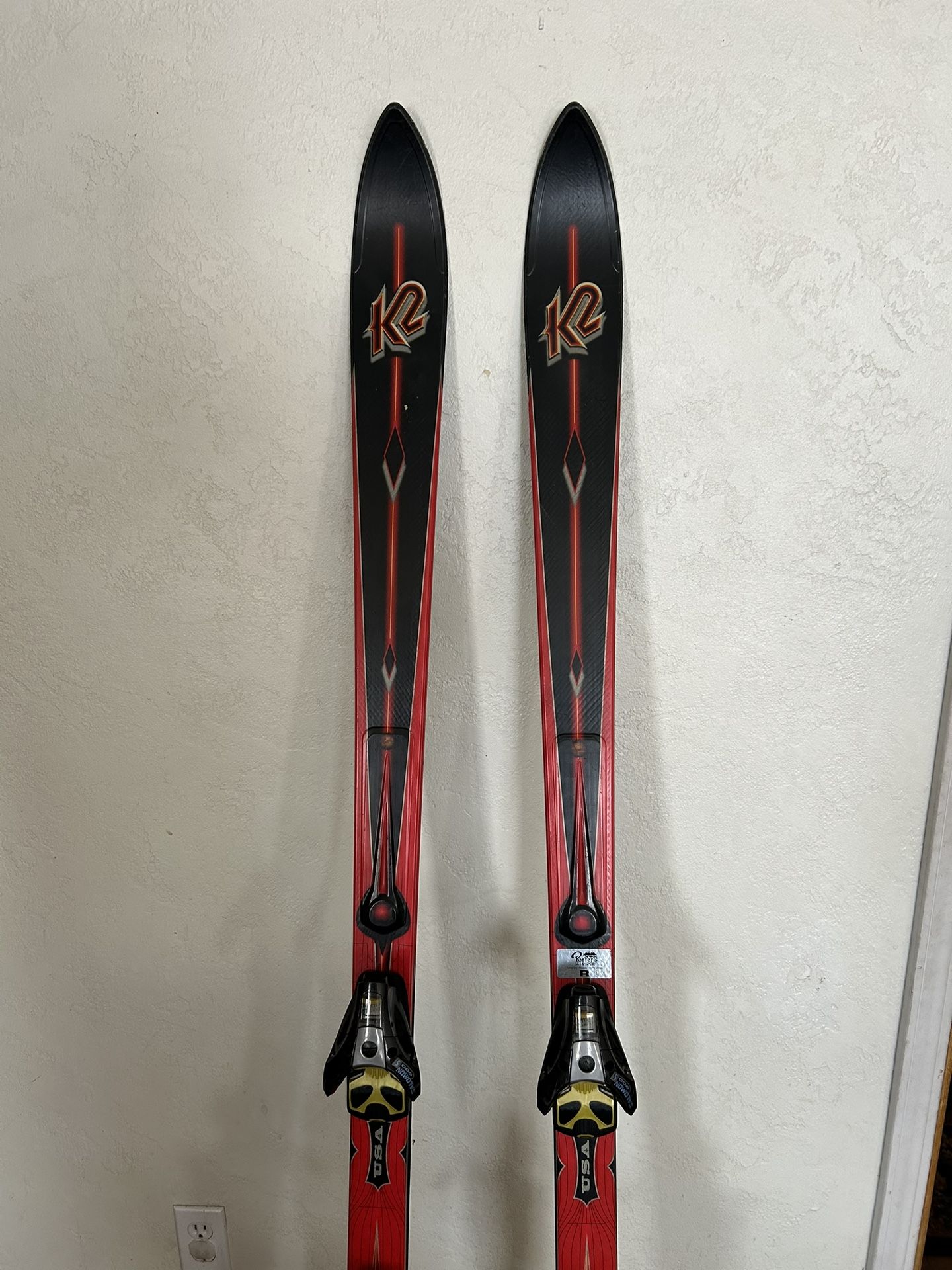 K2 SNOW SKIS SALOMON BINDINGS 183 TAP MY PROFILE FOR MORE GREAT ITEMS