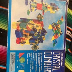 Lakeshore Crystal Climbers building toy set