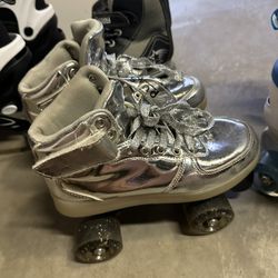 Rolller Skates Size 4 Youth 