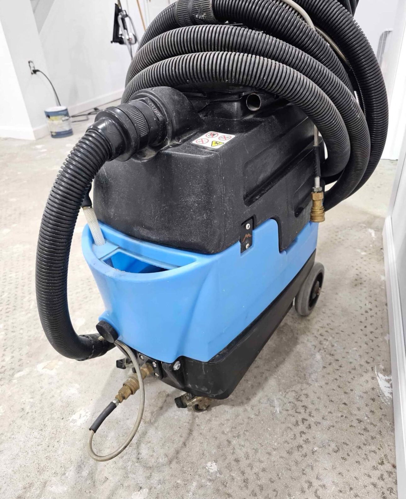 Mytee Carpet Extractor 