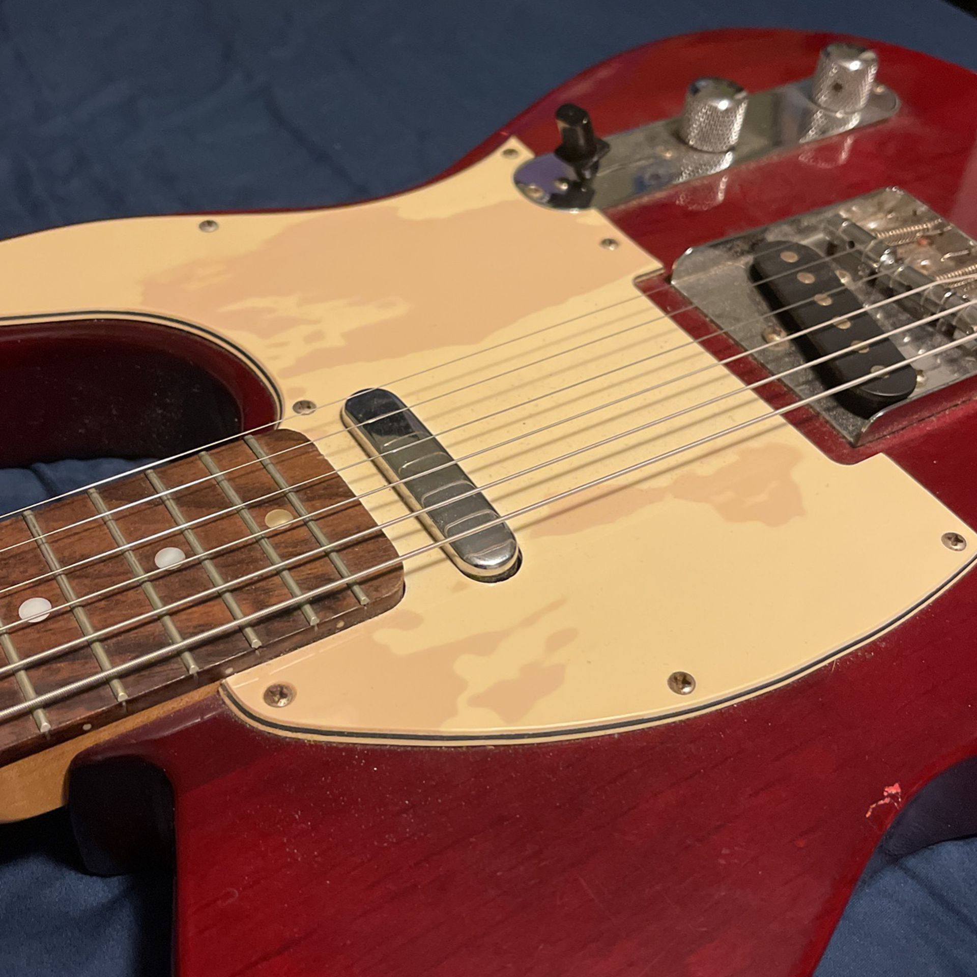 Johnson Electric Guitar - Red