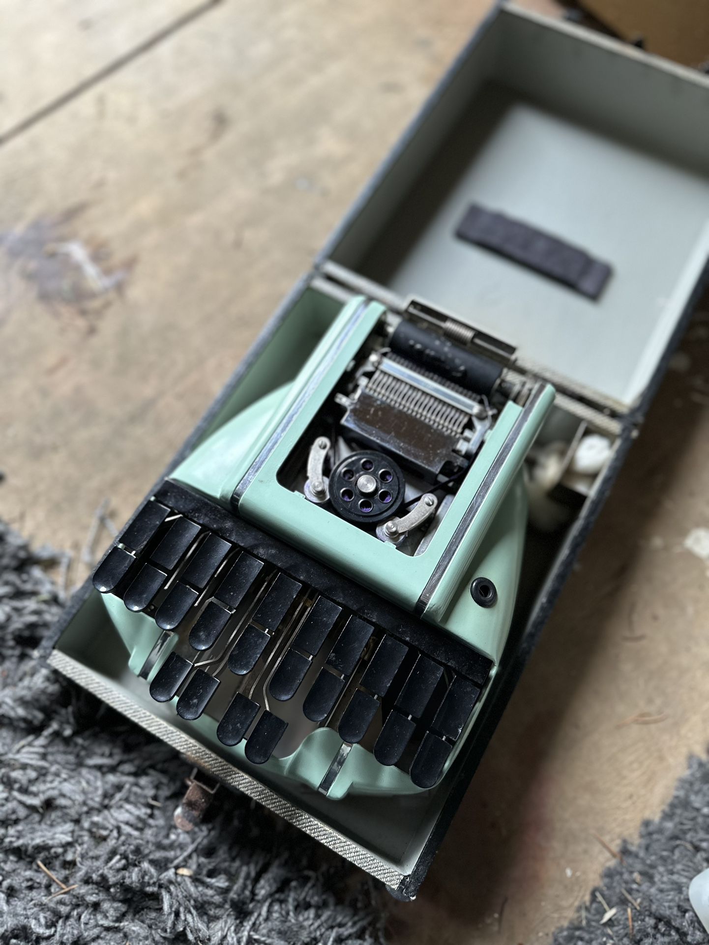 Vintage Green Stenograph Machine With Case
