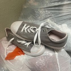 Womens Clothes And One Bag Of Girl Size 5 Clothes . 