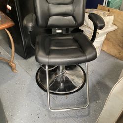 Salon Chair