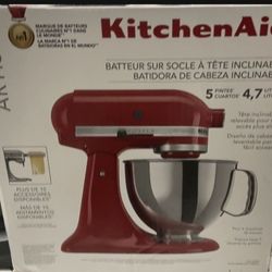 KitchenAid SERIES 5 QUART TILT-HEAD STAND MIXER - EMPIRE RED