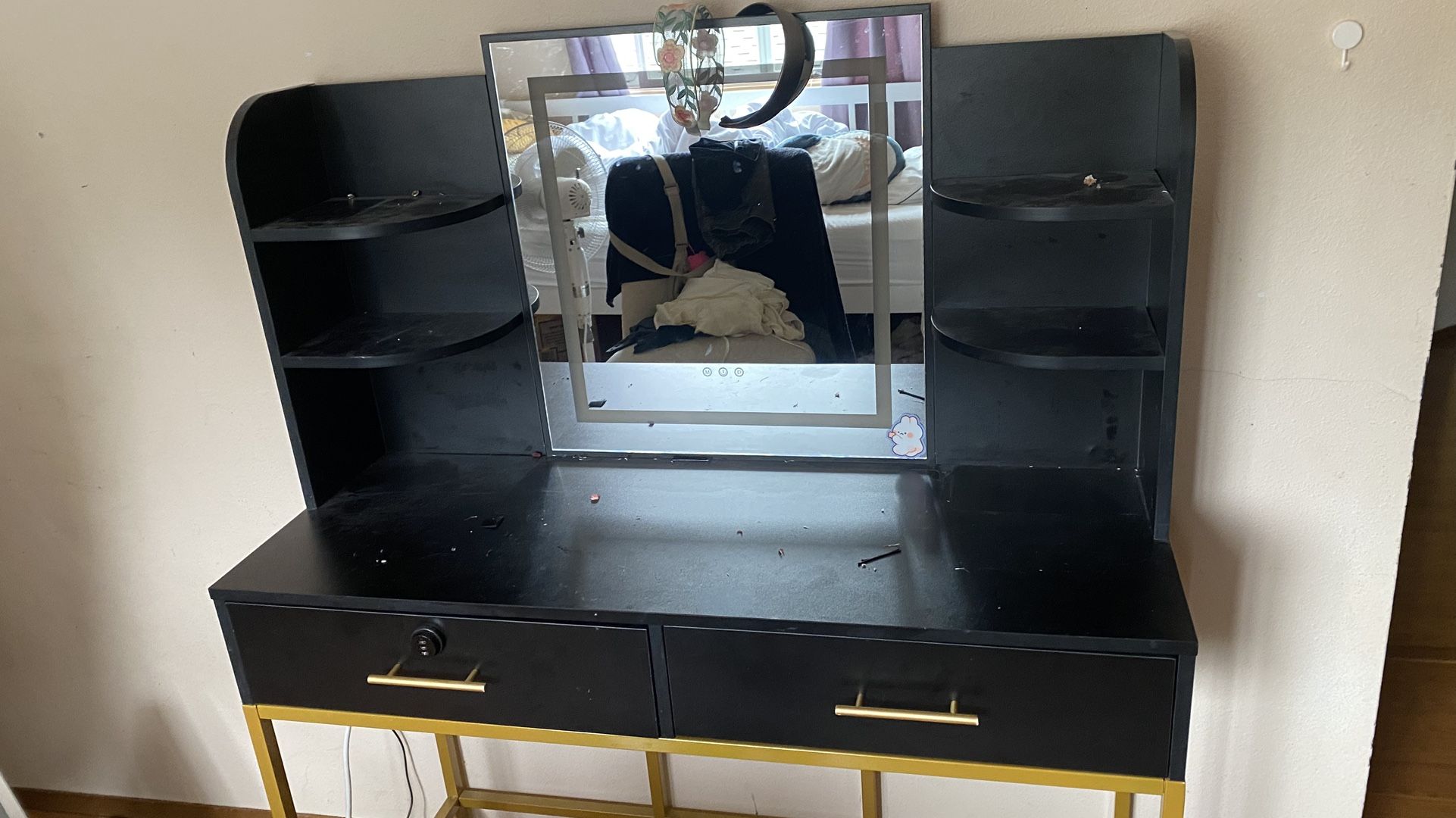 Black Vanity