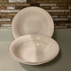 2 WHITE GLASS BOWLS 9’