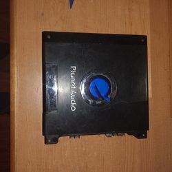 Planet Audio 1500.1 Watt Amplifier Works Great