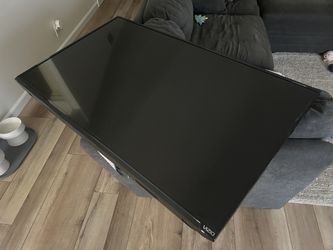 43” Vizio TV