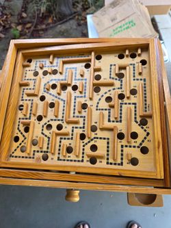 Free Labyrinth kids game pick up only